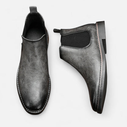 Men’s Classic Chelsea Boots – Timeless British Elegance