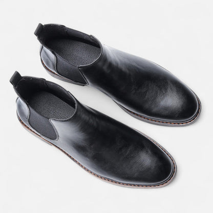 Men’s Classic Chelsea Boots – Timeless British Elegance