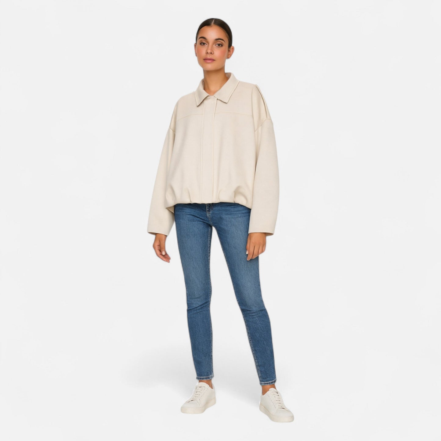 Women’s Oversized Suede Bomber Jacket – Relaxed Volume, Luxurious Texture